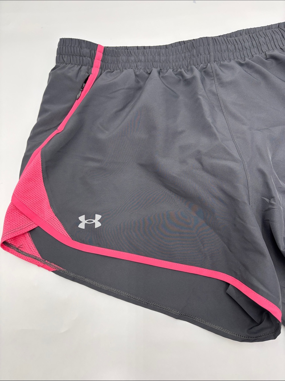 Under Armour Fly-By Shorts - Picture 3 of 7